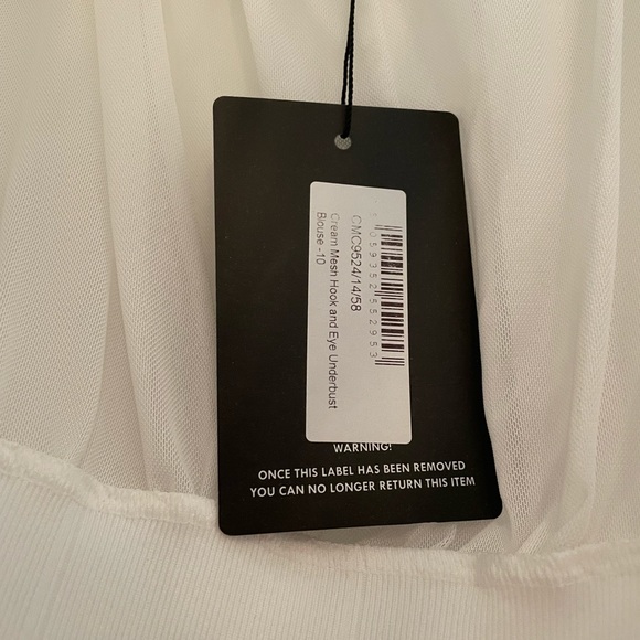 PRETTYLITTLETHING MESH HOOK & EYE UNDERBUST BLOUSE - Picture 5 of 5